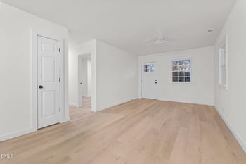 6037 Dahlgren Ave, Fayetteville, NC 28314