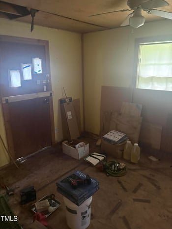 6037 Dahlgren Ave, Fayetteville, NC 28314