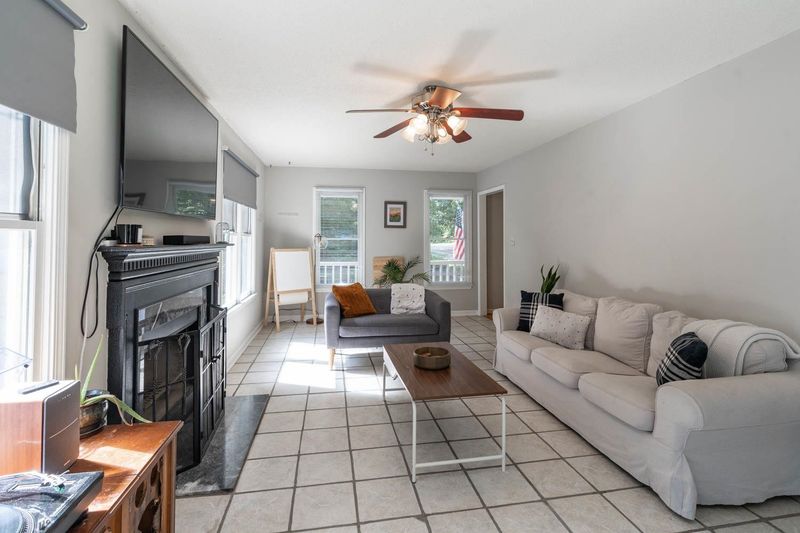 6037 Walking Stick Trl, Raleigh, NC 27603