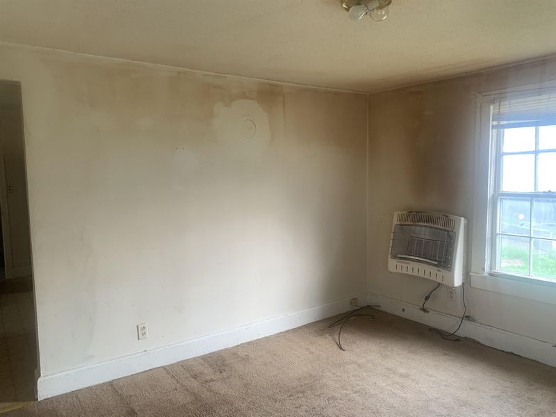 604 N 7th St, Smithfield, NC 27577