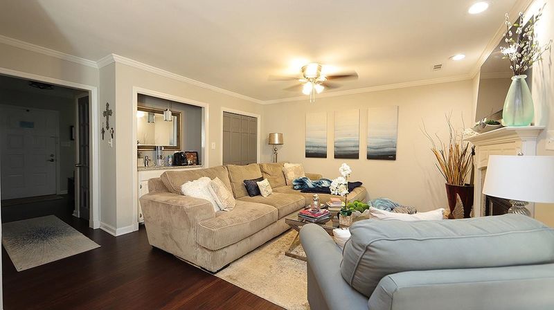 604 Applecross Dr, Cary, NC 27511
