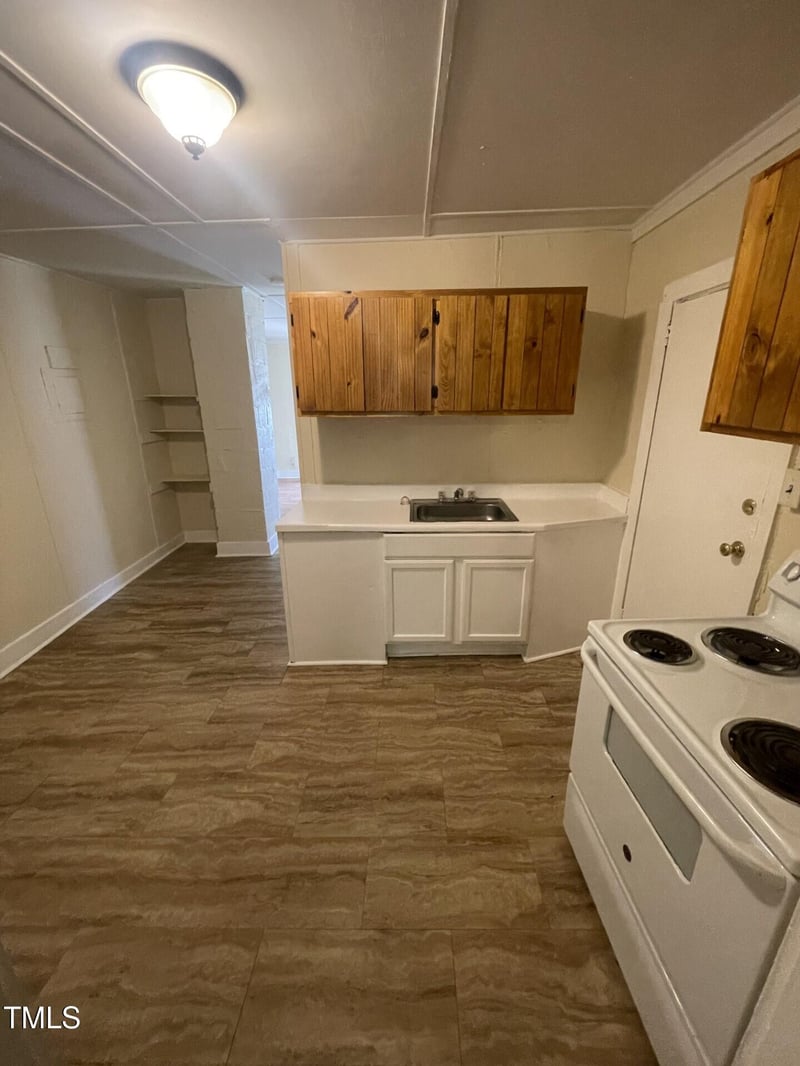 604 Bragg  #1/2, Raleigh, NC 27610