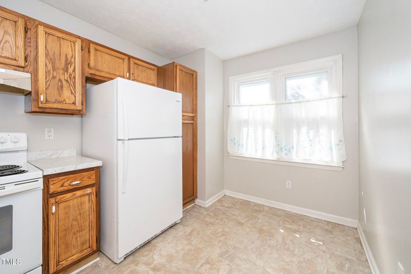 604 Broad Leaf Cir, Raleigh, NC 27613