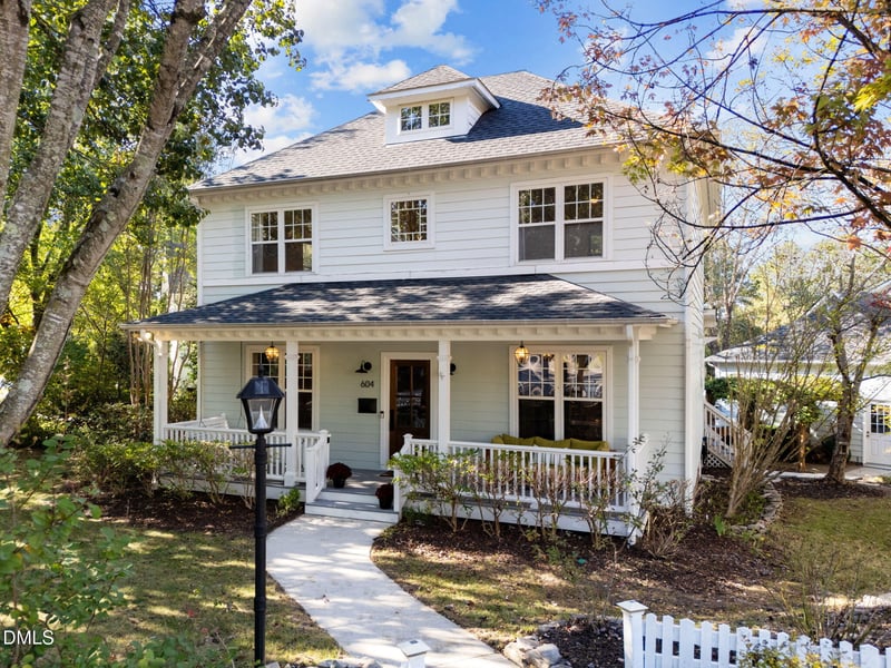 604 Cameron Glen Dr, Apex, NC 27502