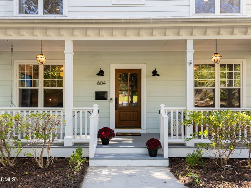 604 Cameron Glen Dr, Apex, NC 27502