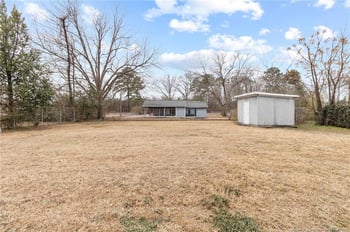 604 Clifford Ave, Fayetteville, NC 28314