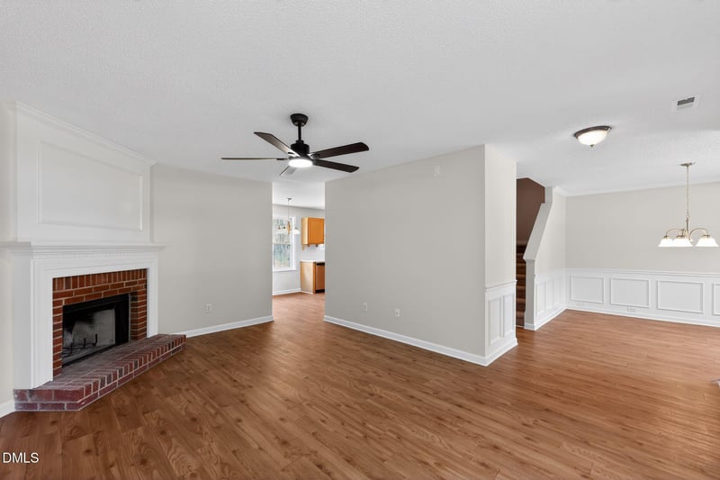 604 Crossview Ln, Durham, NC 27703