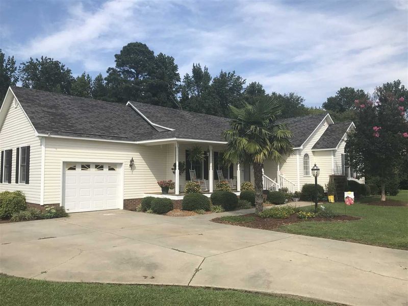 604 Denese Cir, Erwin, NC 28339