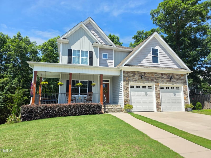 604 Doddington Dr, Rolesville, NC 27571