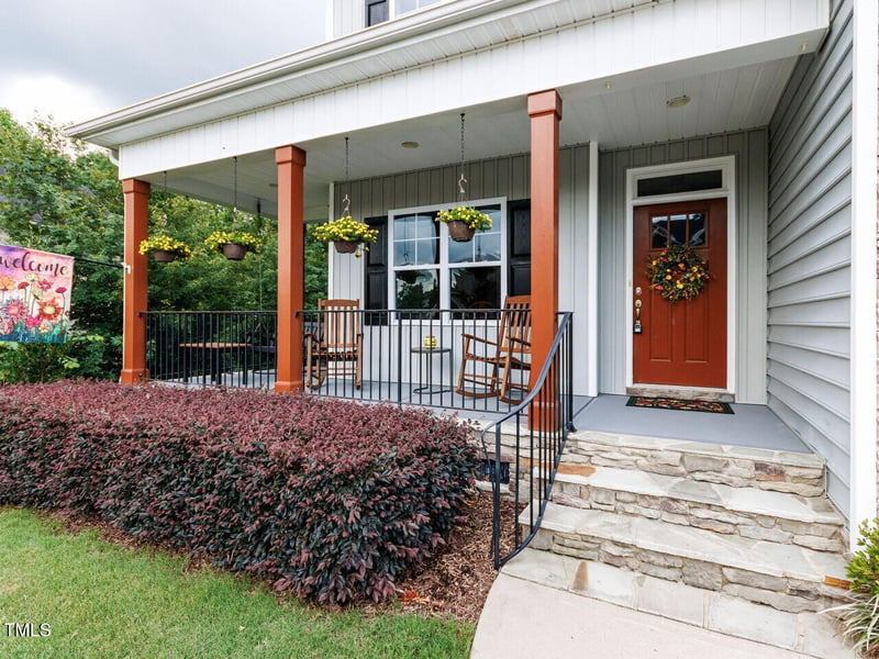 604 Doddington Dr, Rolesville, NC 27571