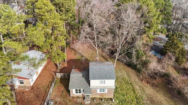 604 Essington Pl, Raleigh, NC 27603