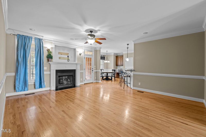 604 Grand Prince Ln, Raleigh, NC 27603