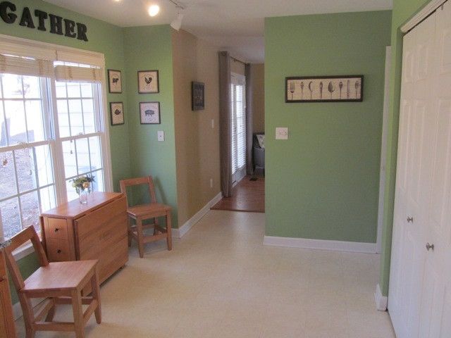 604 Lakeview Ave, Wake Forest, NC 27587