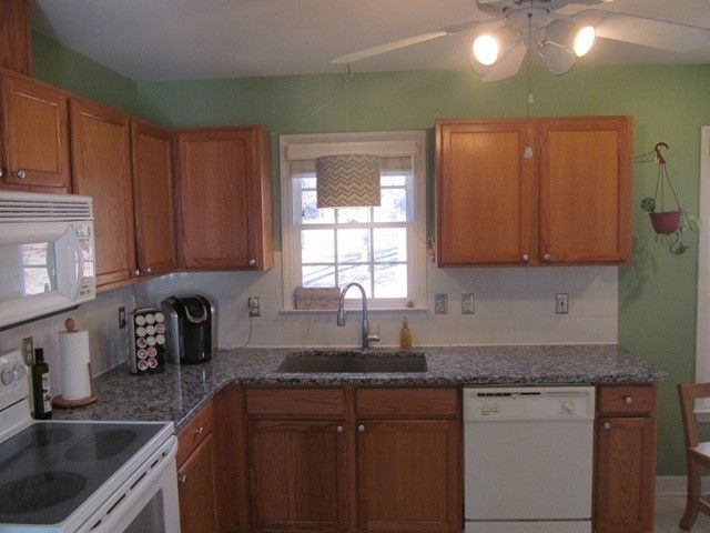 604 Lakeview Ave, Wake Forest, NC 27587