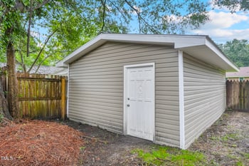 604 Layton Ave, Dunn, NC 28334