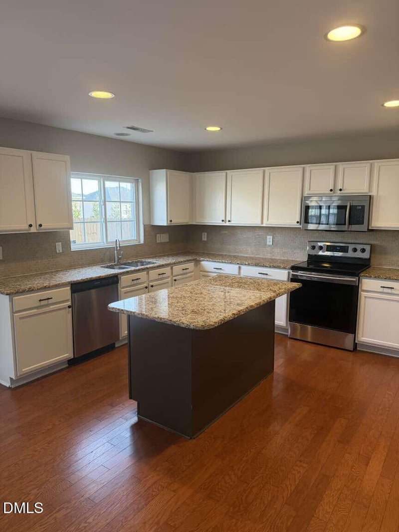 604 Magna Dr, Durham, NC 27703