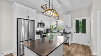 604 Oakwood St, Mebane, NC 27302