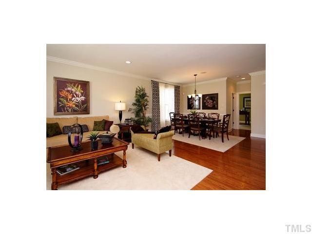 604 Powers Ferry Rd, Cary, NC 27519