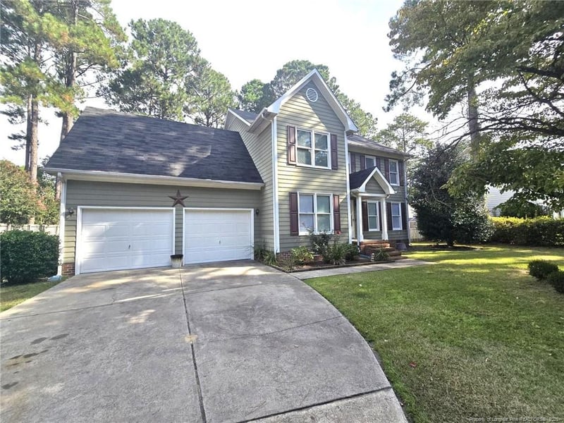 604 Rockport Dr, Fayetteville, NC 28311