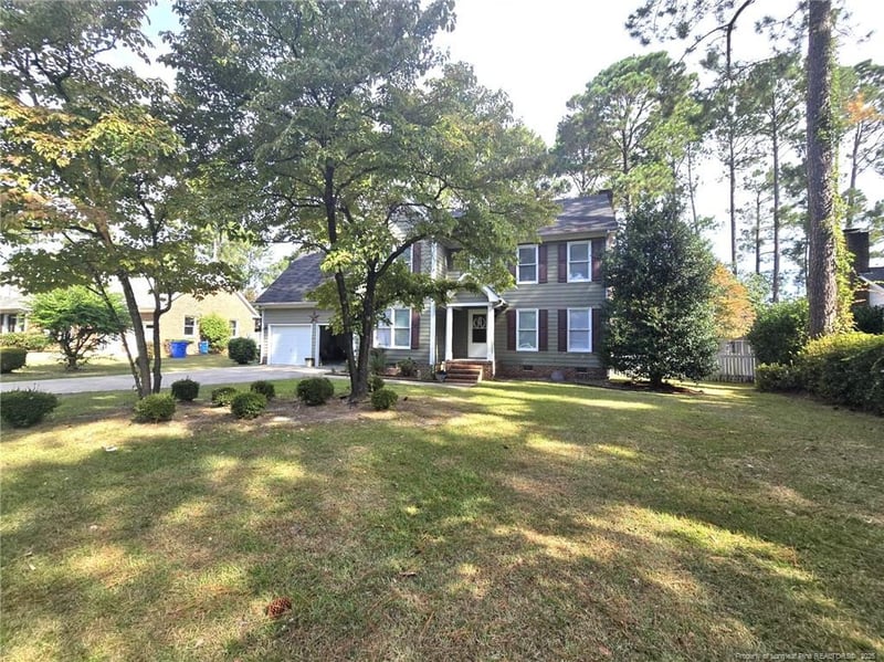 604 Rockport Dr, Fayetteville, NC 28311