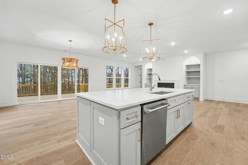 604 Sage Ct, Fuquay Varina, NC 27526