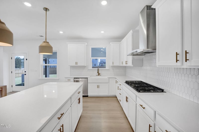 604 Salmonberry Dr, Holly Springs, NC 27540