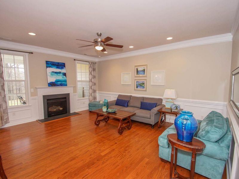 604 Sealine Dr, Cary, NC 27519