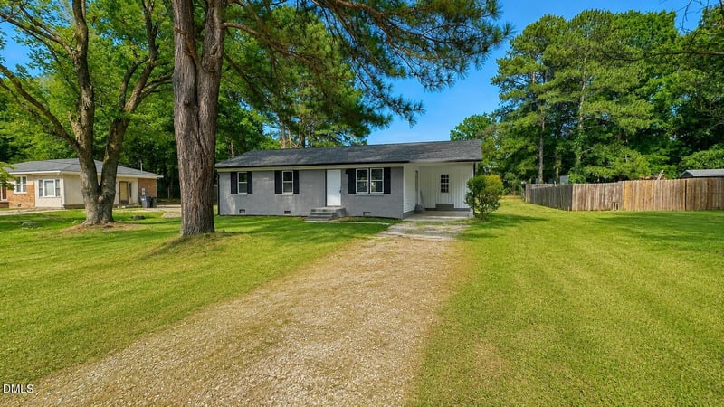 604 Sexton Ave, Zebulon, NC 27597