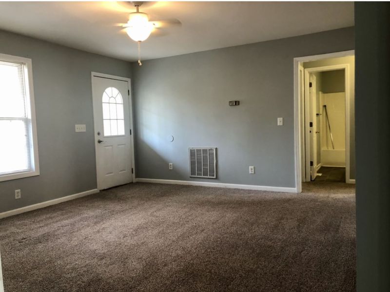 604 Shawnee Dr, Louisburg, NC 27549