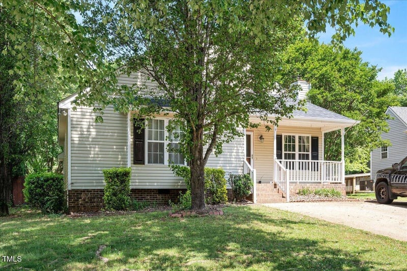 604 Sinewell Dr, Wake Forest, NC 27587