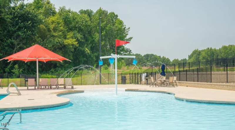 604 Spellbrook Rd, Zebulon, NC 27597