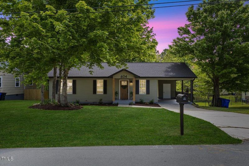604 N Third St, Mebane, NC 27302