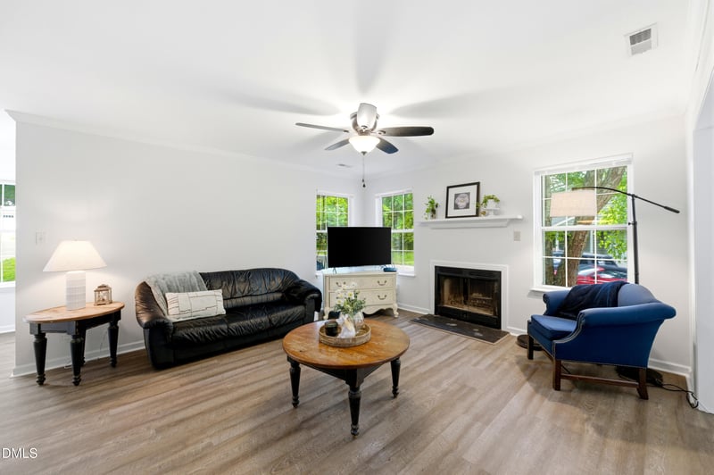 604 Vannoy Pl, Fuquay Varina, NC 27526