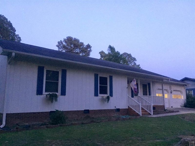 604 Yates Pl, Zebulon, NC 27597