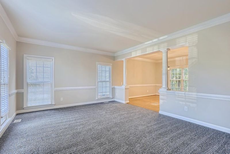 6040 Big Sandy Dr, Raleigh, NC 27616
