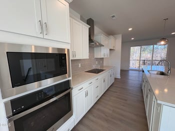 6044 Dunzo Dr, Raleigh, NC 27617