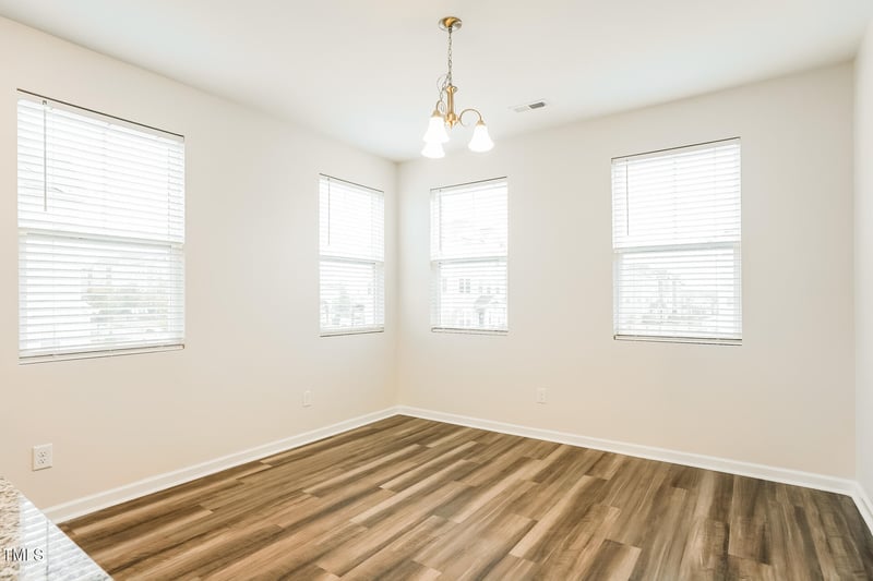 6045 Kayton St, Raleigh, NC 27616
