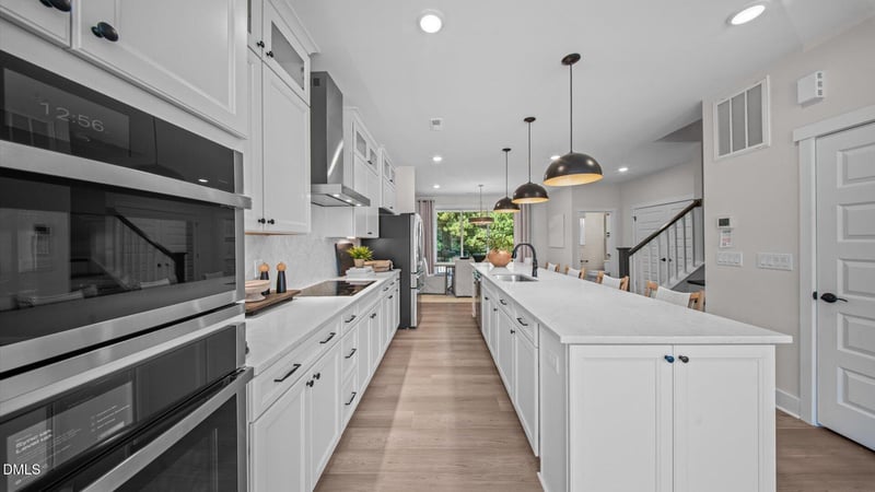 6046 Dunzo Dr, Raleigh, NC 27617