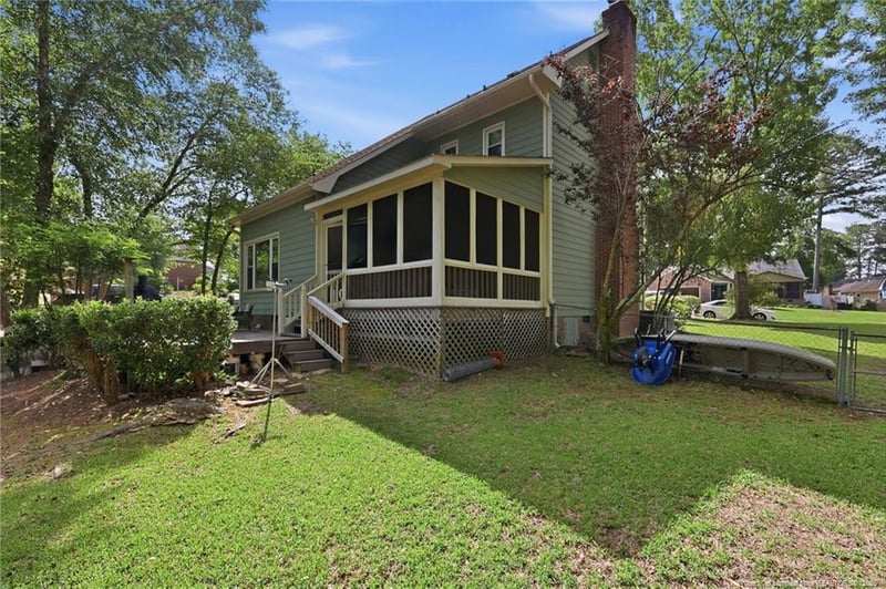 6048 Lakeway Dr, Fayetteville, NC 28306