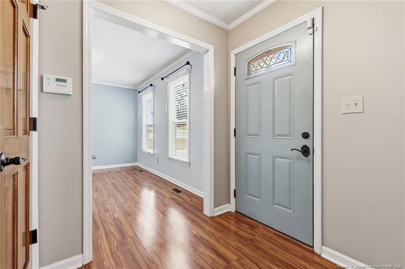 6048 Lakeway Dr, Fayetteville, NC 28306