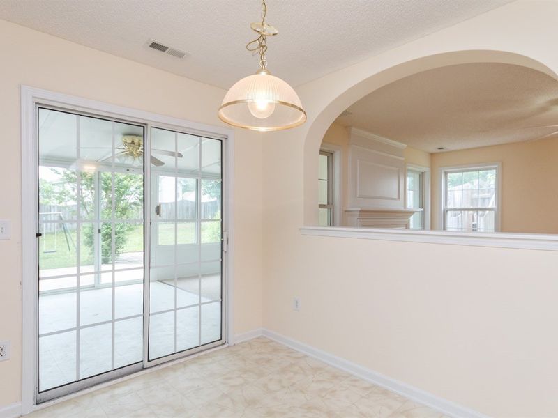 605 Averroe Dr, Apex, NC 27502