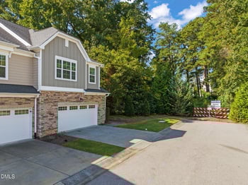 605 Birchwood Crest Trl, Cary, NC 27513