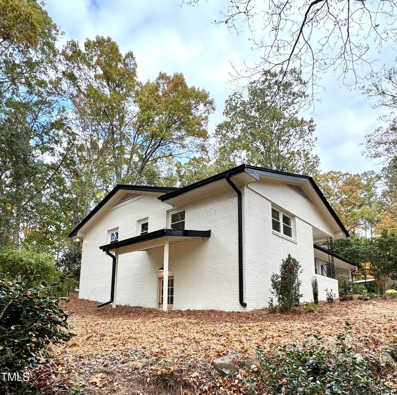 605 Canterbury Rd, Sanford, NC 27330