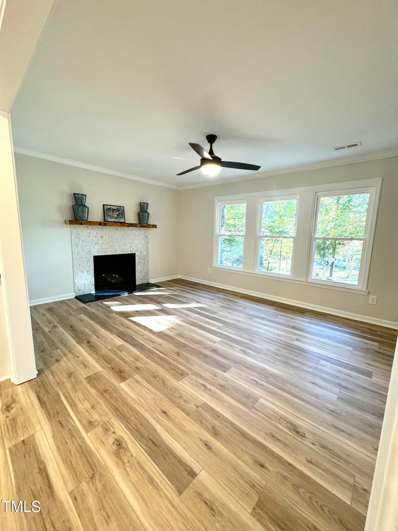 605 Canterbury Rd, Sanford, NC 27330