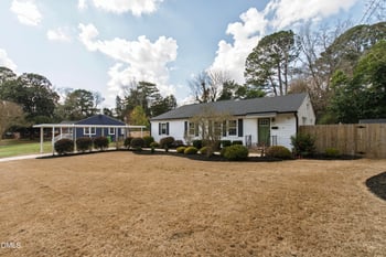 605 Chatham Ln, Raleigh, NC 27610