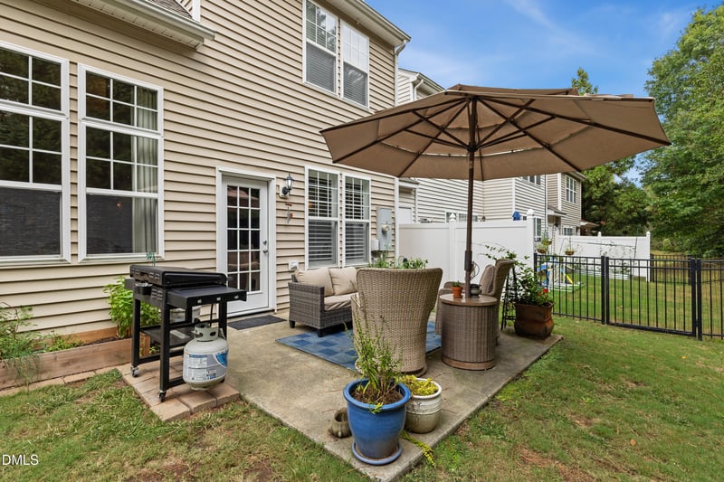 605 Courthouse Dr, Morrisville, NC 27560