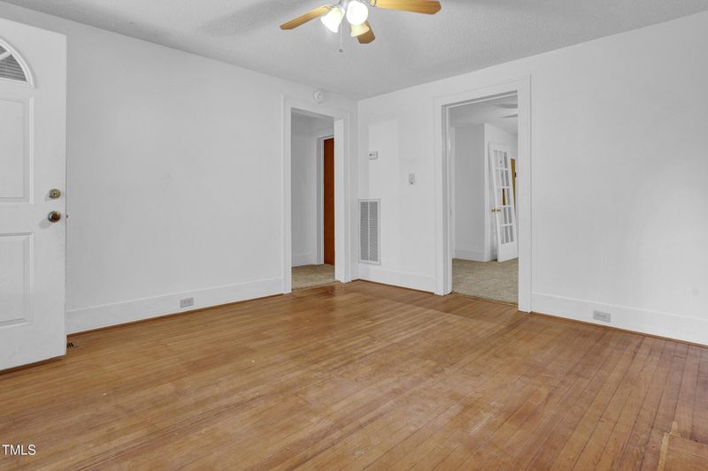 605 Dunbar St, Durham, NC 27701