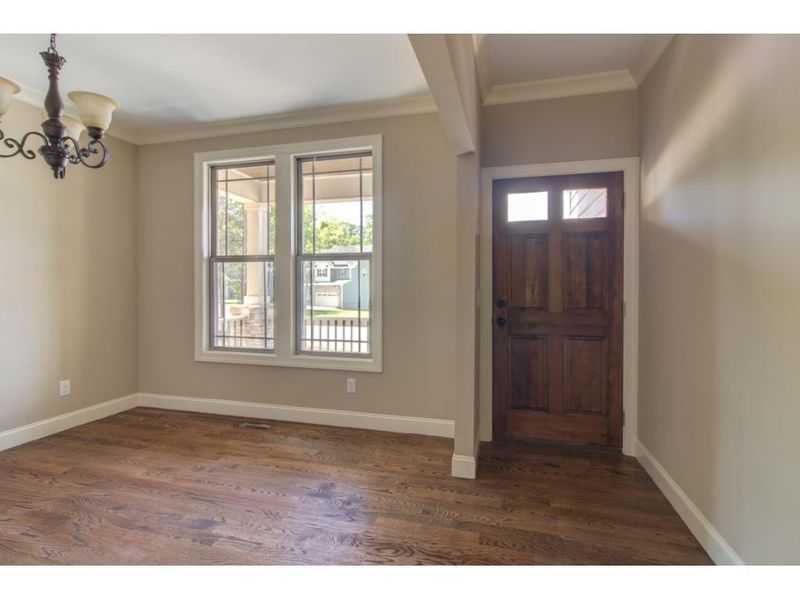 605 Everglades Dr, Mebane, NC 27302