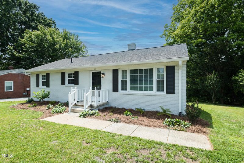 605 N Fifth St, Mebane, NC 27302