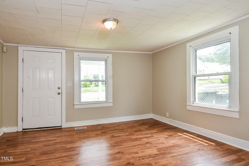 605 Georgia Ave, Burlington, NC 27217